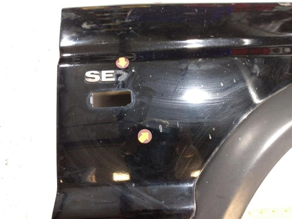 Land Rover Discovery Front Right Fender