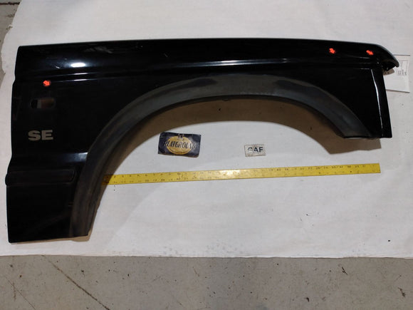 Land Rover Discovery Front Right Fender