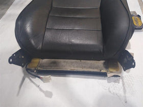 Land Rover Discovery Front Right Seat Back - 0