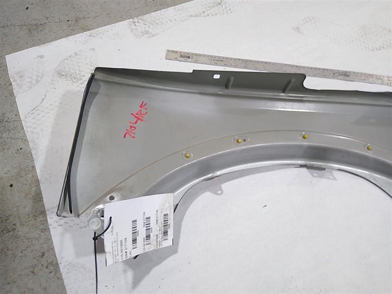 Land Rover LR3 Right Front Fender