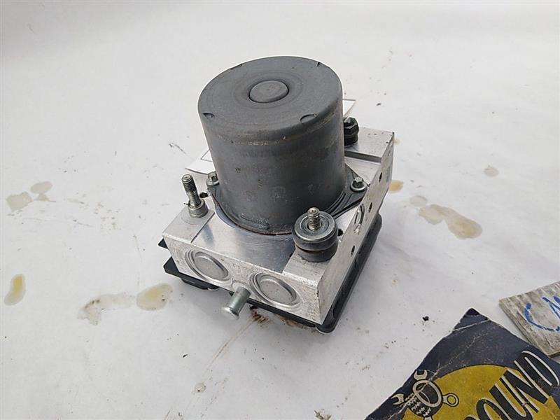 Land Rover LR3 ABS Pump