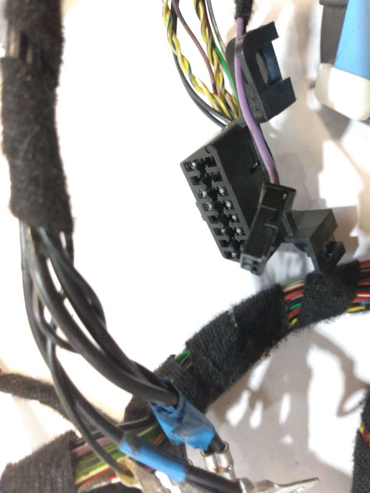 Land Rover LR3 Dash Wire Harness