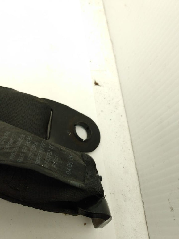 Land Rover LR3 Rear Seat Belt Set