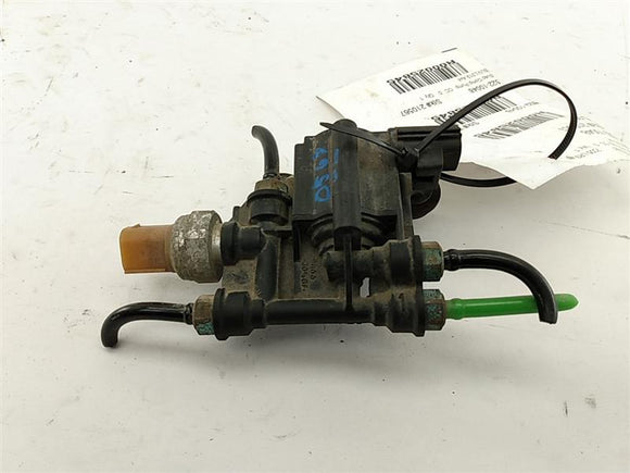 Land Rover LR3 Air Suspension Reservoir Valve Block