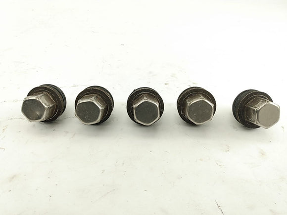 Land Rover LR3 Lug Nut Set