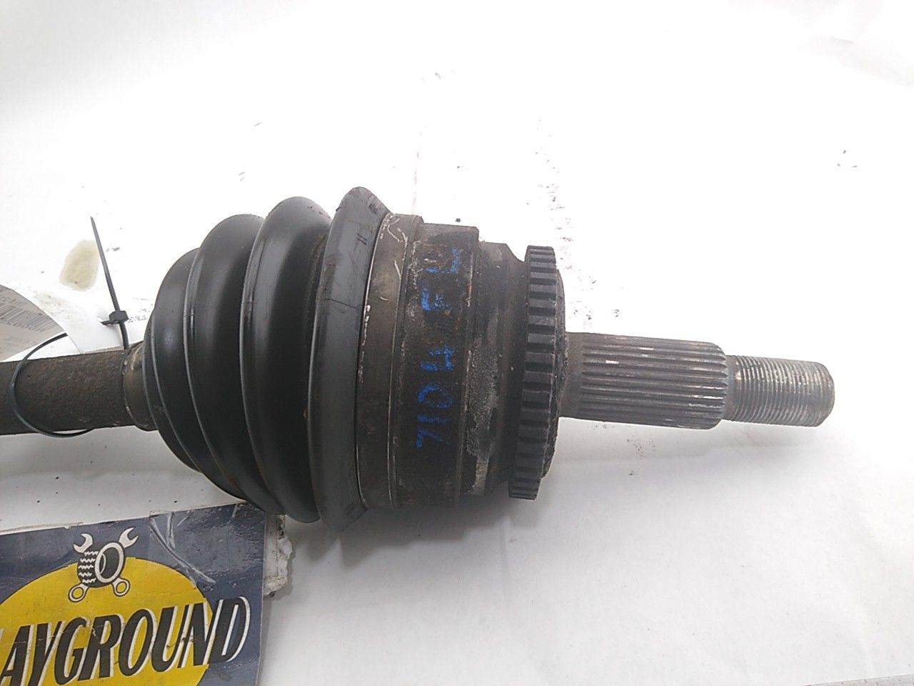 Land Rover LR3 Front Left Axle