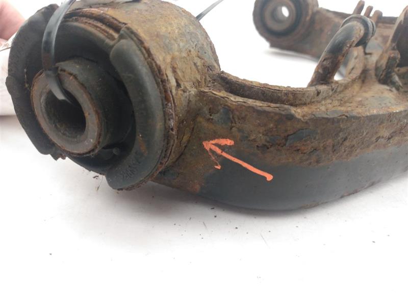 Land Rover LR3 Front Left Upper Control Arm