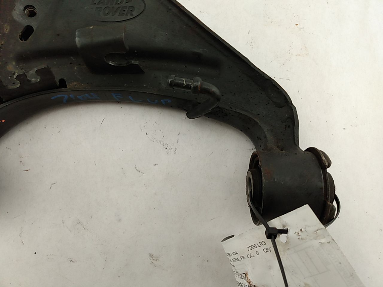 Land Rover LR3 Front Left Upper Control Arm