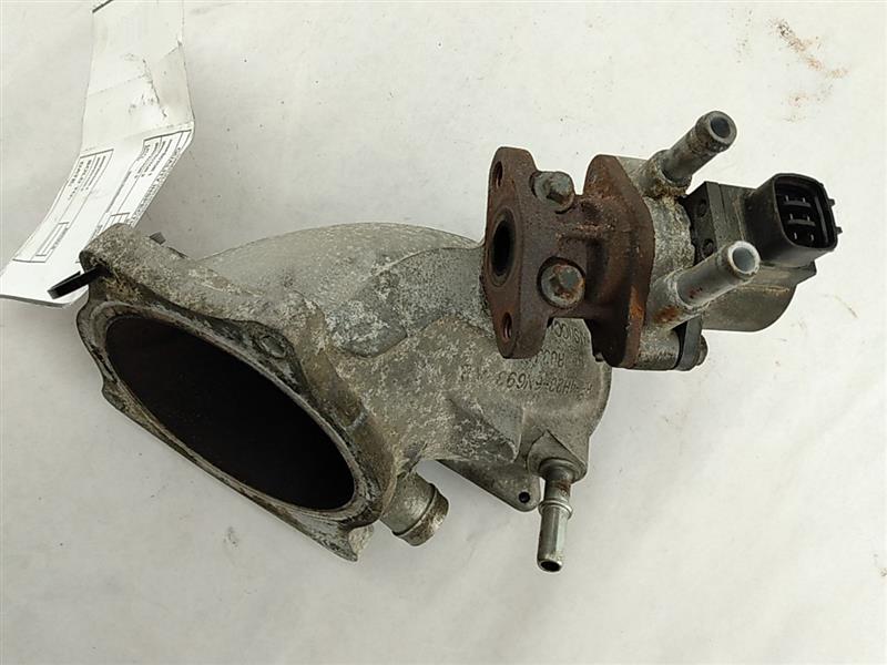 Land Rover LR3 Throttle Body to Intake Manifold Tube