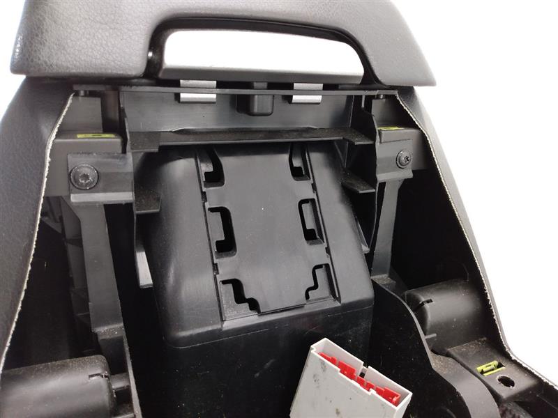 Land Rover LR3 Center Console Body