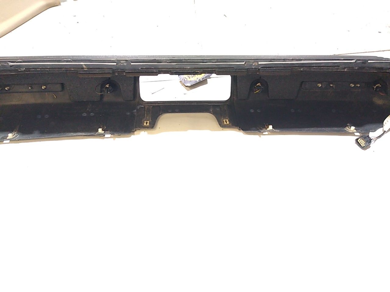 Land Rover LR3 Rear Bumper Cover