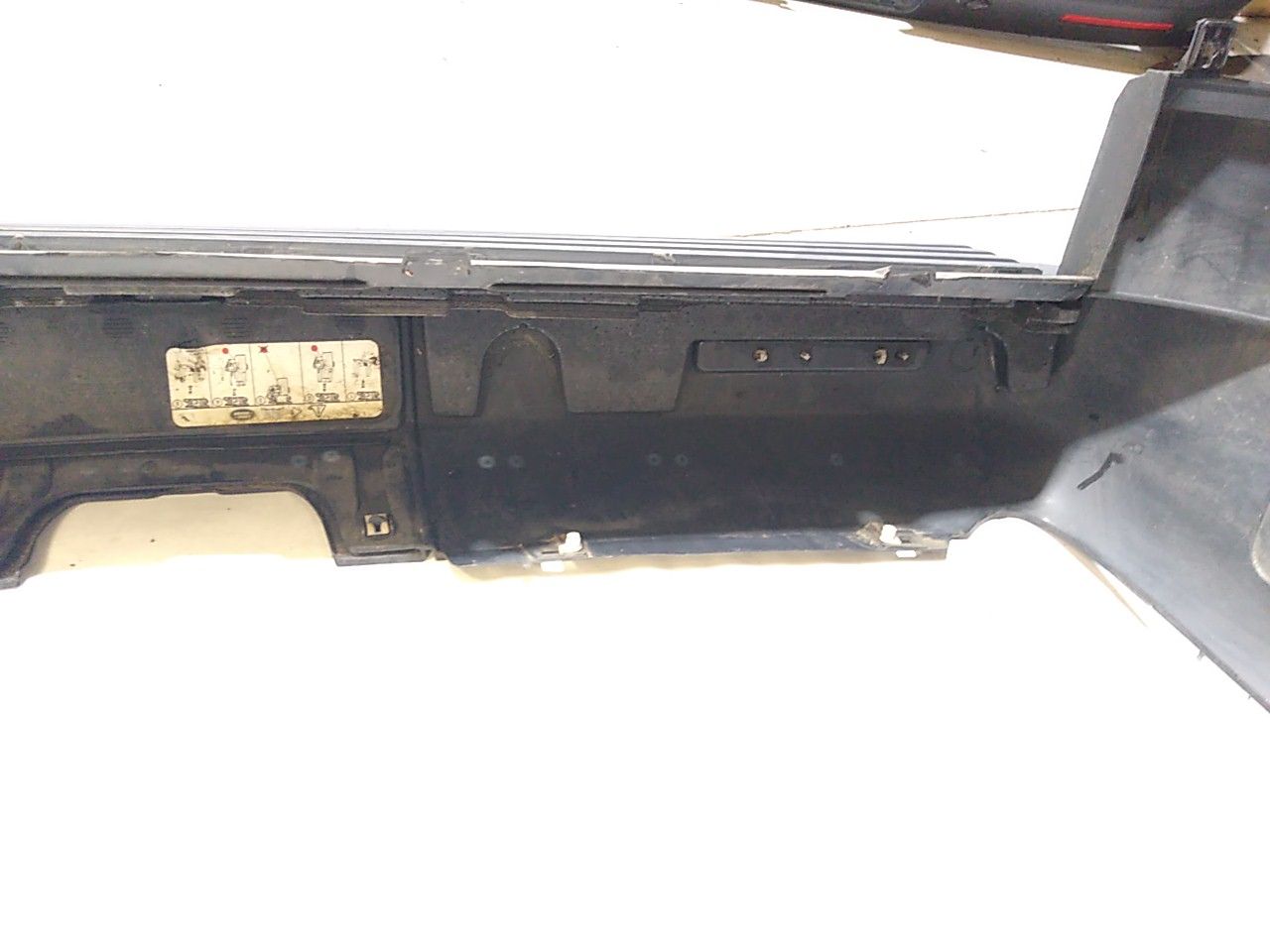 Land Rover LR3 Rear Bumper Cover