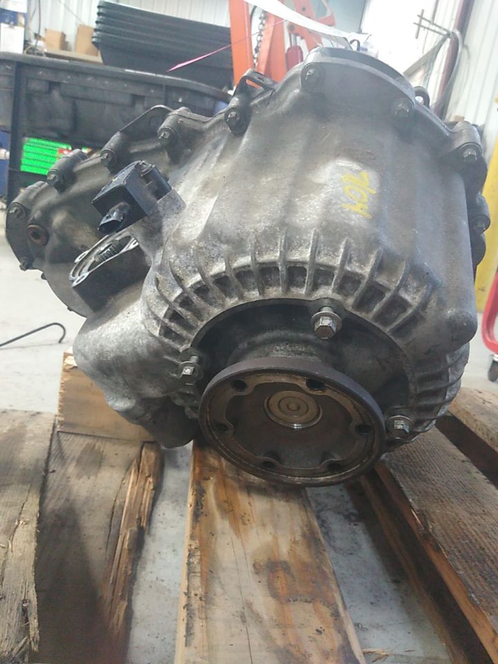 Land Rover LR3 Transfer Case Assembly