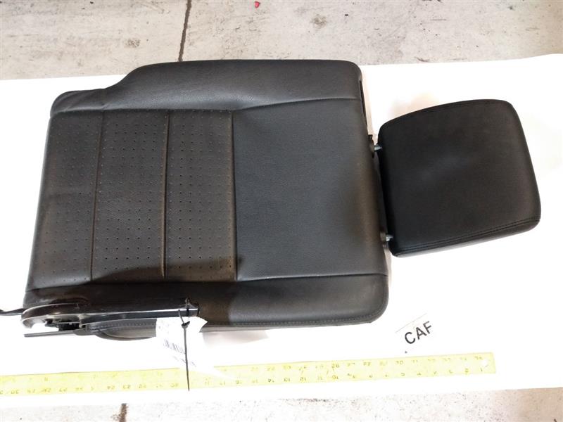 Land Rover LR3 Right Rear Back Seat Cushion With Base