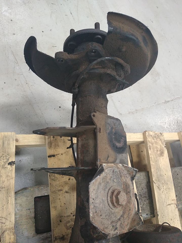 Land Rover Range Rover Rear Differential Assembly