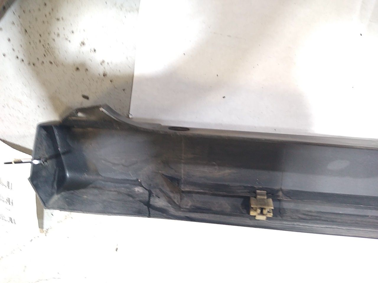 Land Rover Range Rover Left Rocker Panel