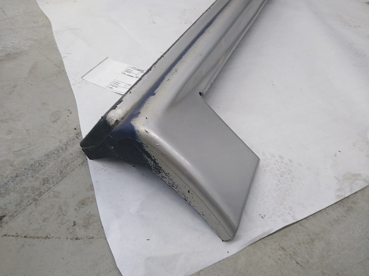 Mitsubishi 3000GT Right Rocker Panel Molding