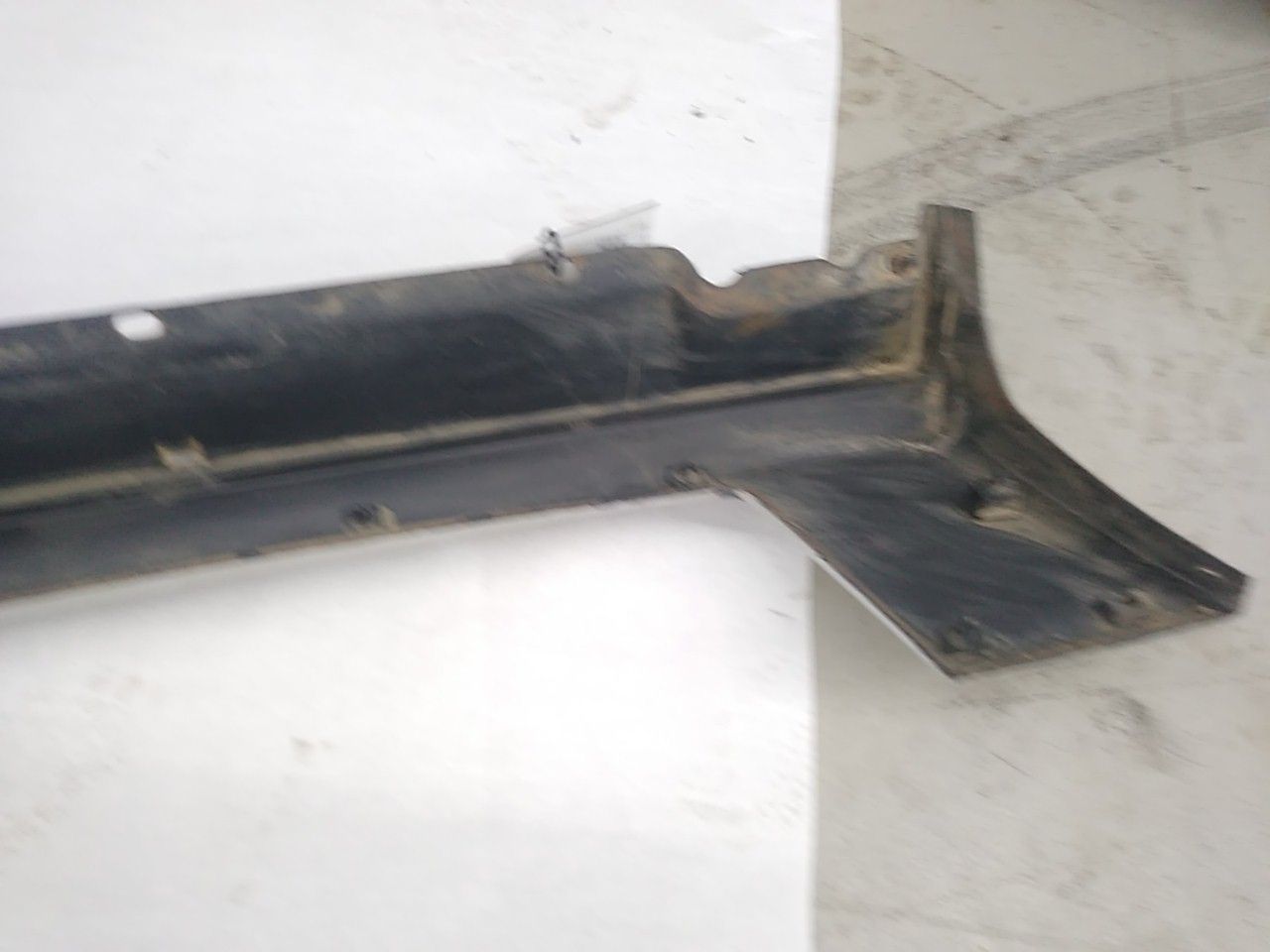 Mitsubishi 3000GT Right Rocker Panel Molding