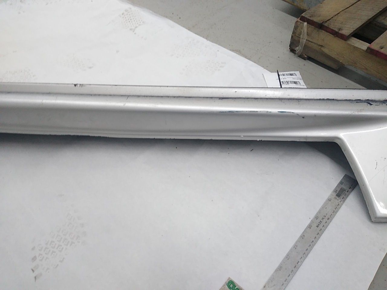 Mitsubishi 3000GT Left Rocker Panel Molding