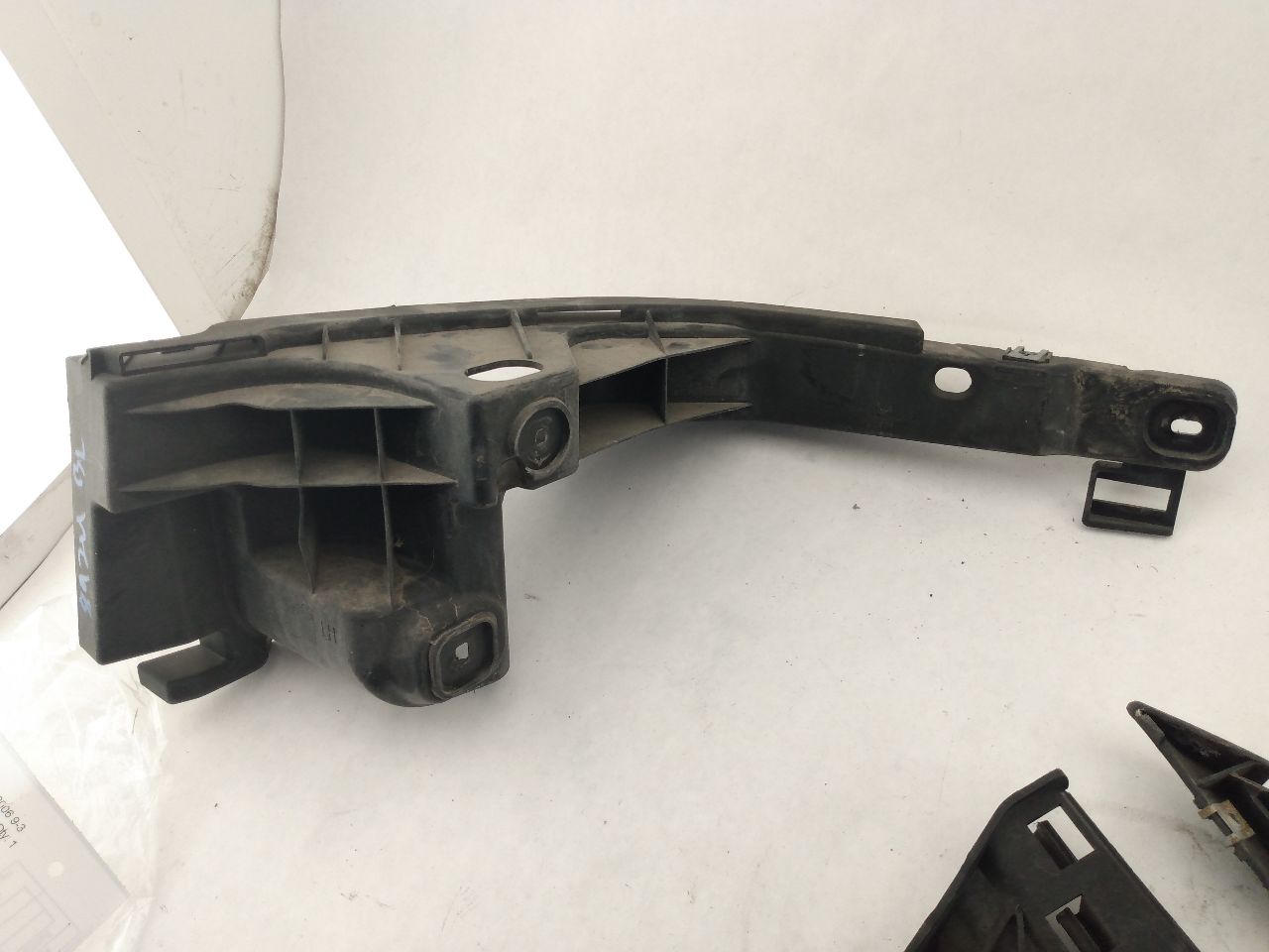 Saab 9-3 Rear Bumper Cover Mounts