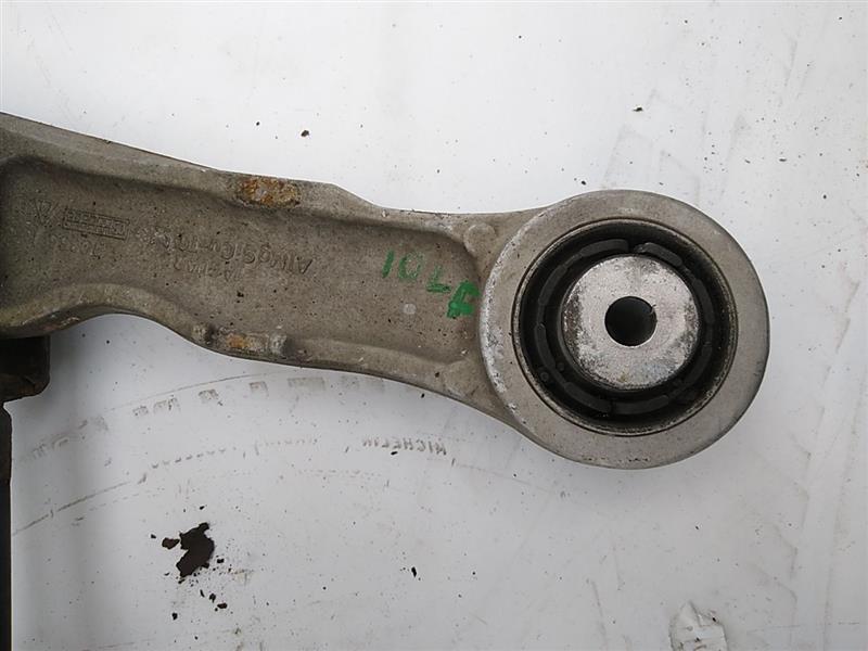 Jaguar XJ8 Left Front Air Strut With Lower Control Arm