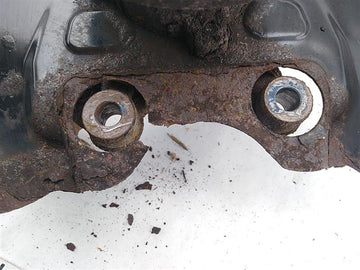 Saab 9-3 Left Rear Knuckle Assembly - 0