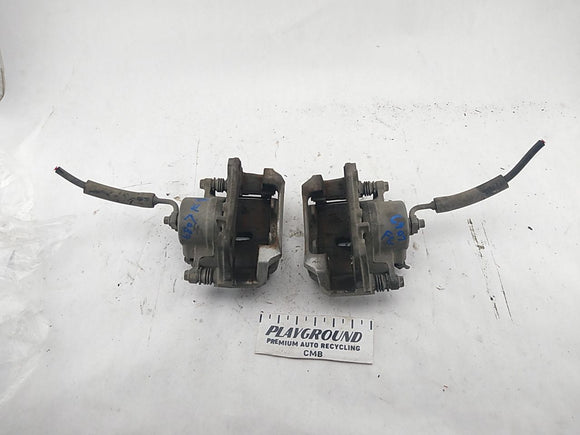 Pontiac Solstice Front Brake Caliper Set