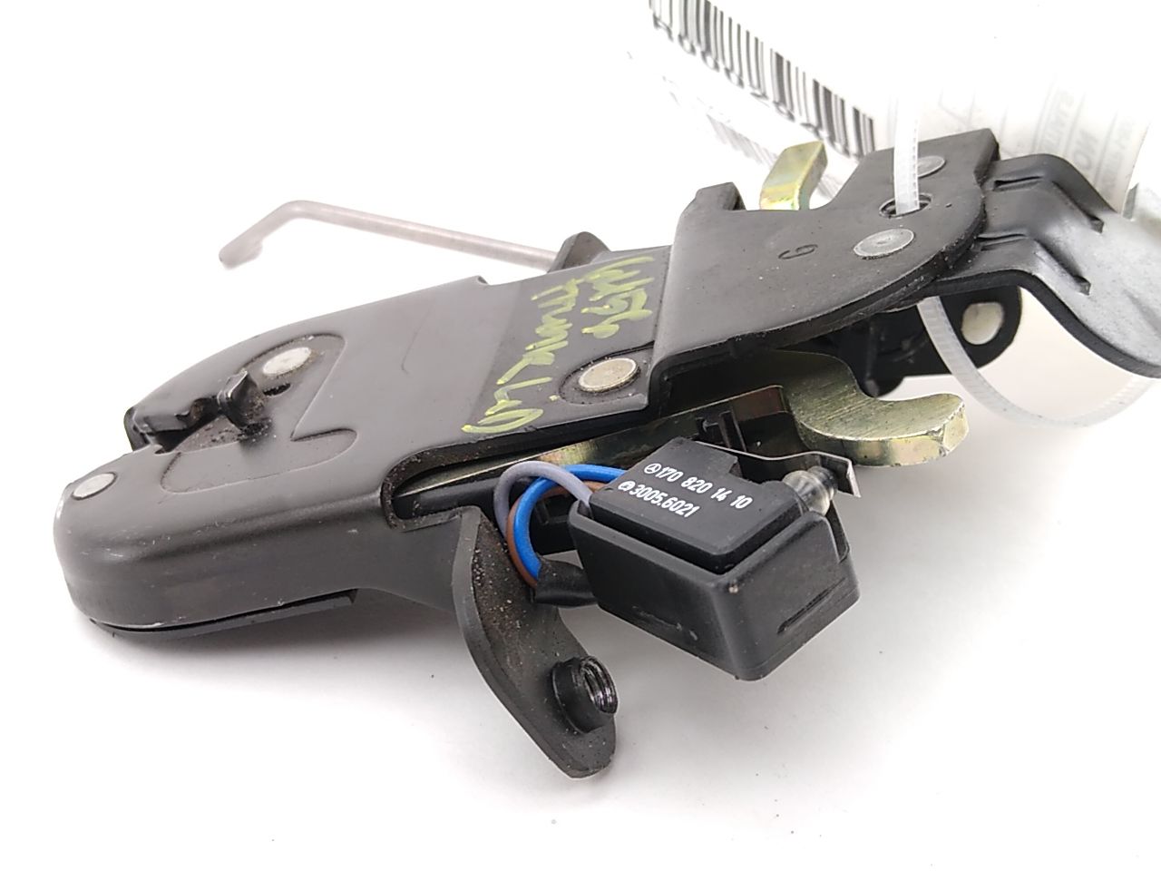 Mercedes SLK320 Trunk Lid Lock Latch