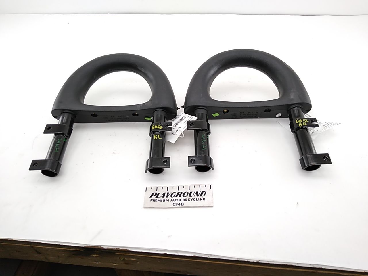 Mercedes SLK320 Roll Bar Headrest Set