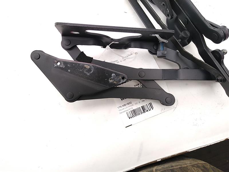 Mercedes SLK230 Trunk Lid Hinge Pair