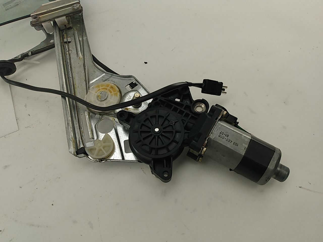 Mercedes SLK320 Rear Right Quarter Window Regulator - 0