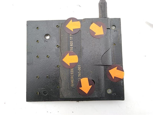 Mercedes SLK230 Rear Bumper Telephone Antenna