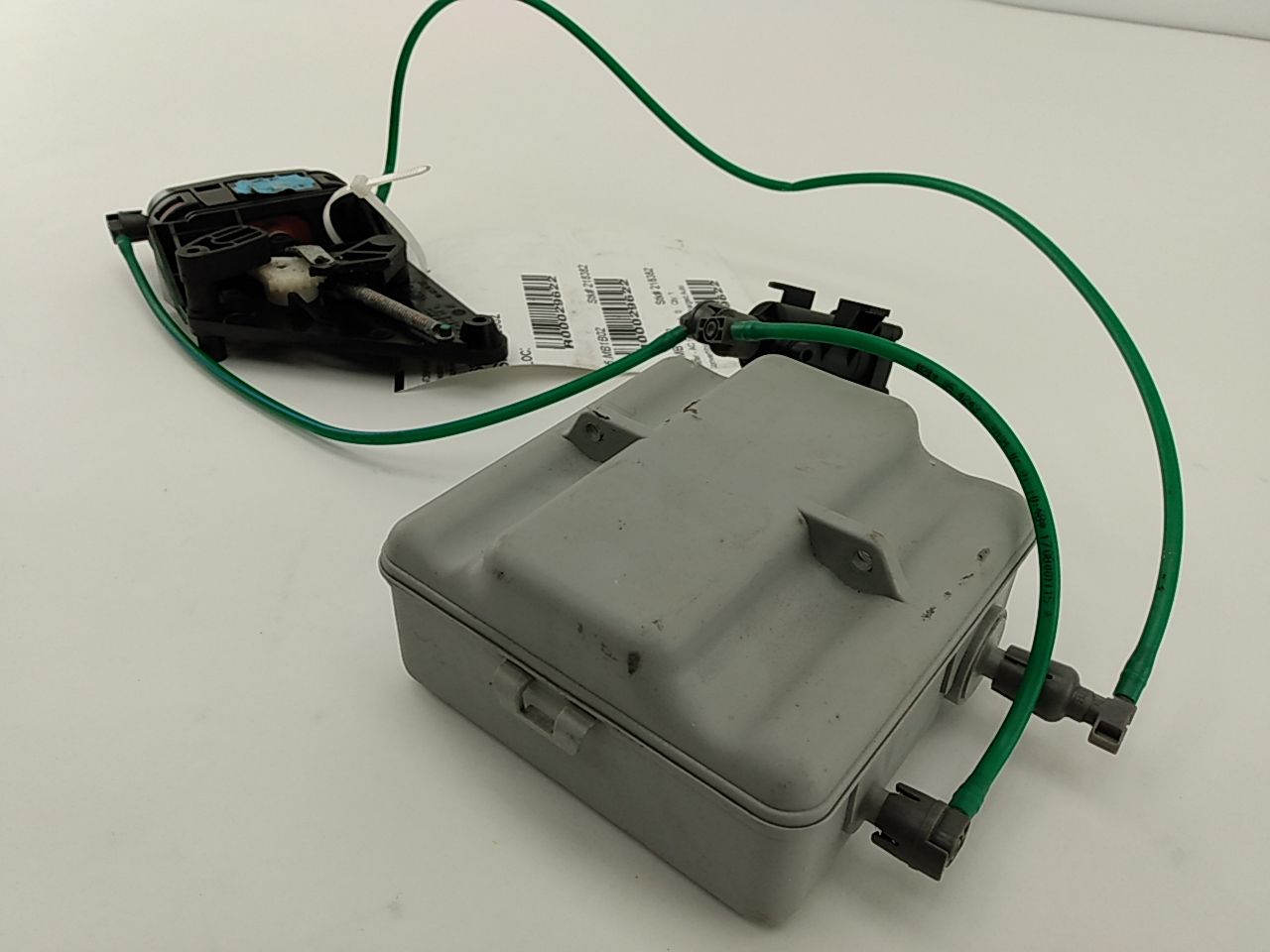 Mercedes SLK230 AC Heater Flap Door Servo and Vacuum Pump Valve - 0