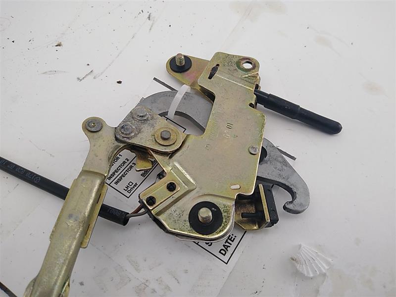 Mercedes SLK230 Convertible Top Lock Hydraulic Latch Assembly