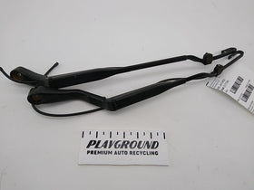 Jaguar XK8 Front Wiper Arm Set