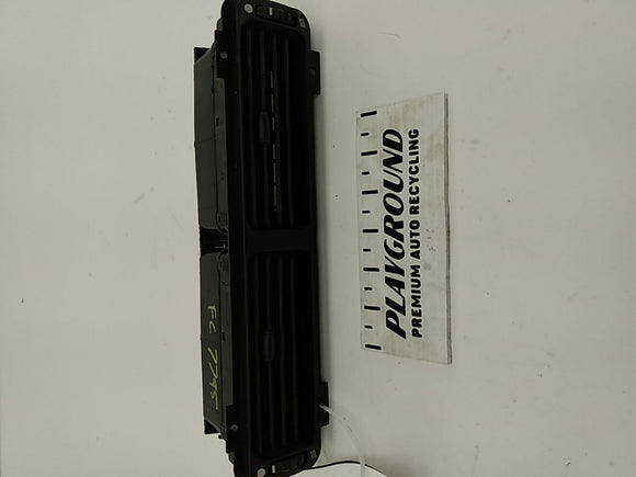 Jaguar XK8 Front Center Dash Vent