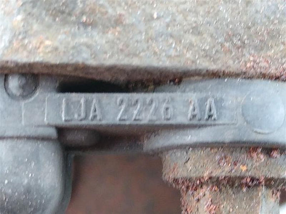 Jaguar XK8 Right Front Knuckle Assembly