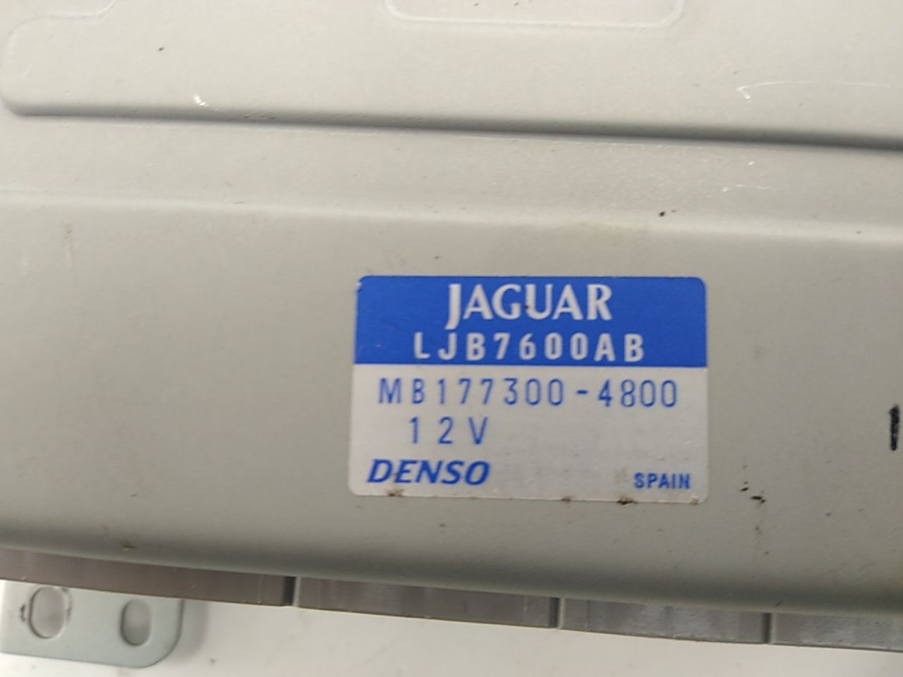 Jaguar XK8 Air Conditioning Control Module