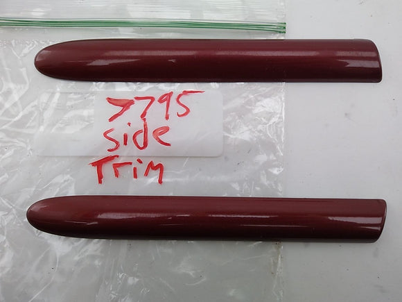 Jaguar XK8 Rear Side Body Moulding