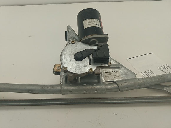 Jaguar XK8 Windshield Wiper Motor