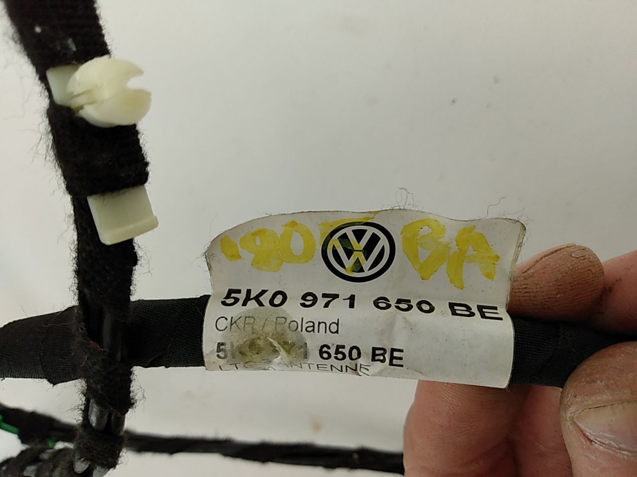 Volkswagen GTI Radio Satellite Antenna Wire Harness