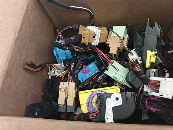 Volkswagen GTI Body and Engine Wire Harness Conector Pigtails