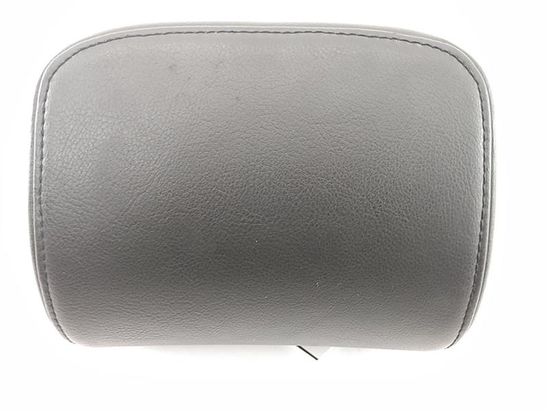 Volkswagen GTI Rear Center Headrest