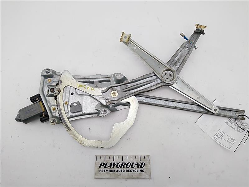 BMW Z3 Front Right Door Window Regulator