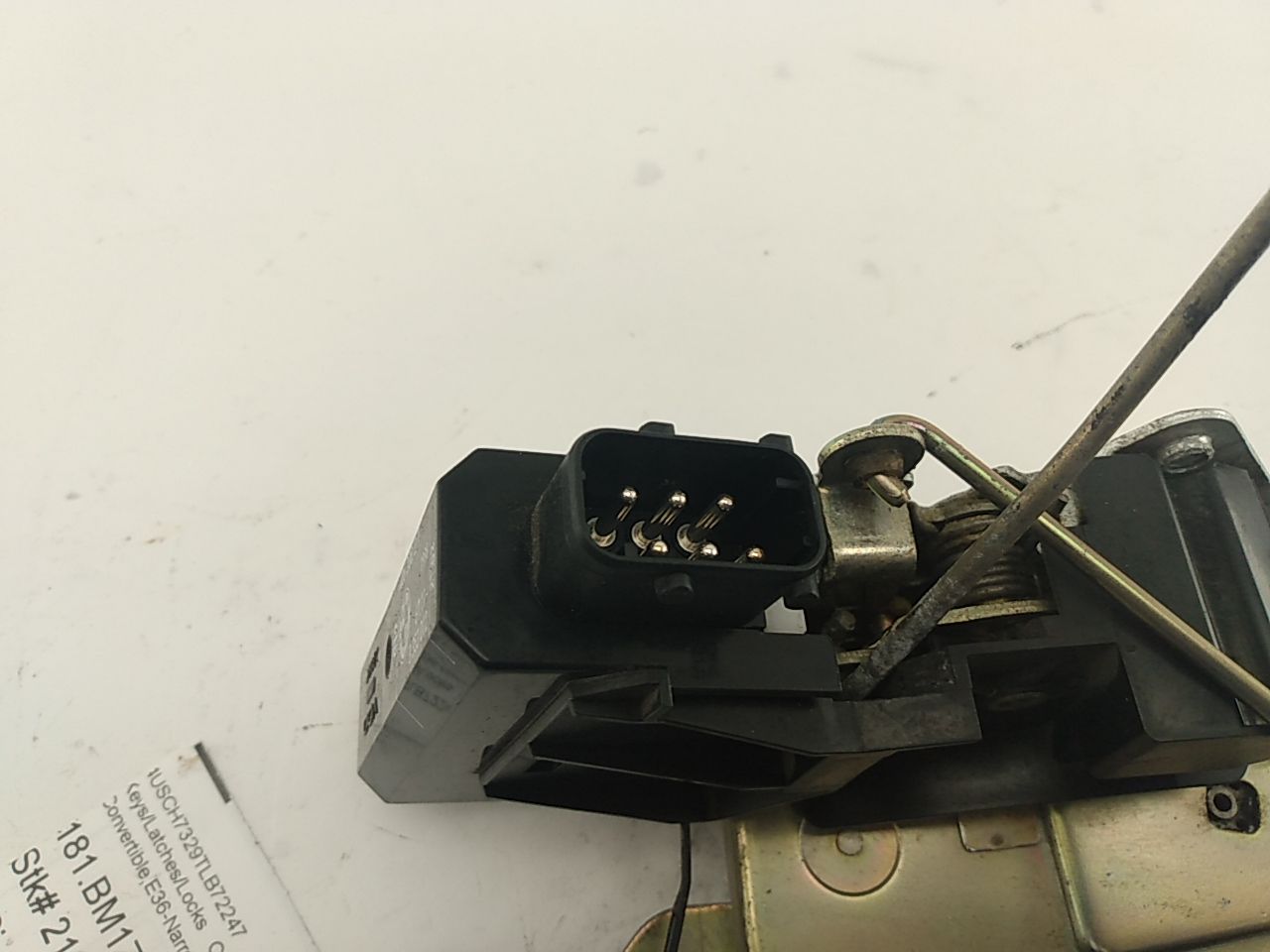 BMW Z3 Front Right Door Latch