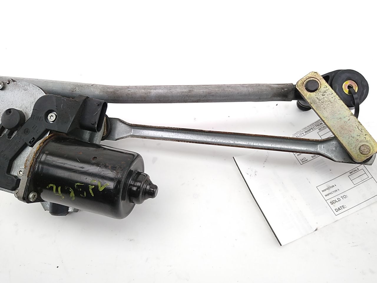 BMW Z3 Windshield Wiper Motor Assembly