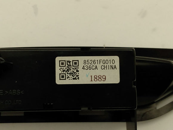 Subaru Forester Clock/Display Unit