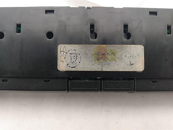 Jaguar XK8 Hazard/Fog/ASC Switch Assembly