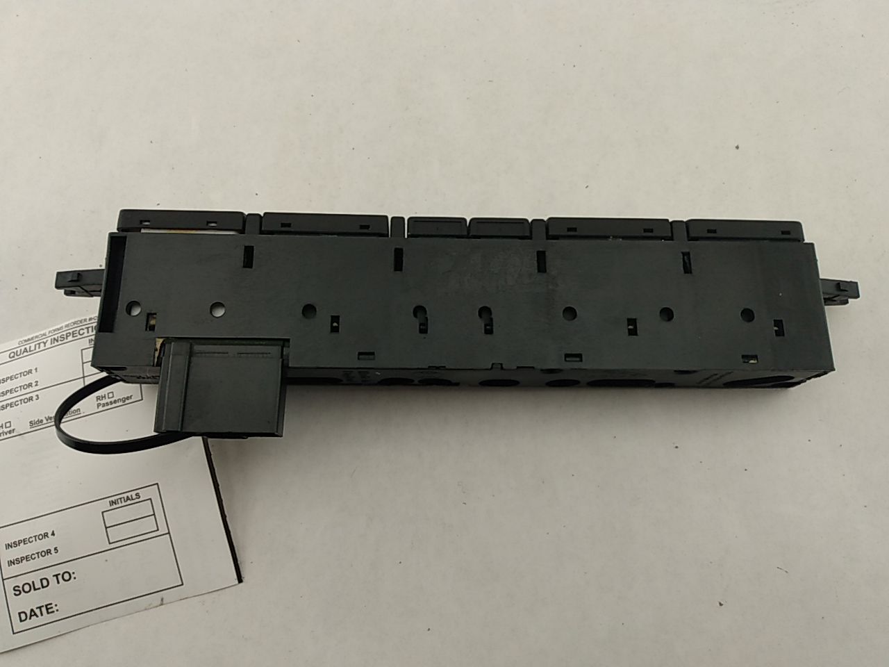 Jaguar XK8 Hazard/Traction/Fog And Heated Seat Switch Assembly