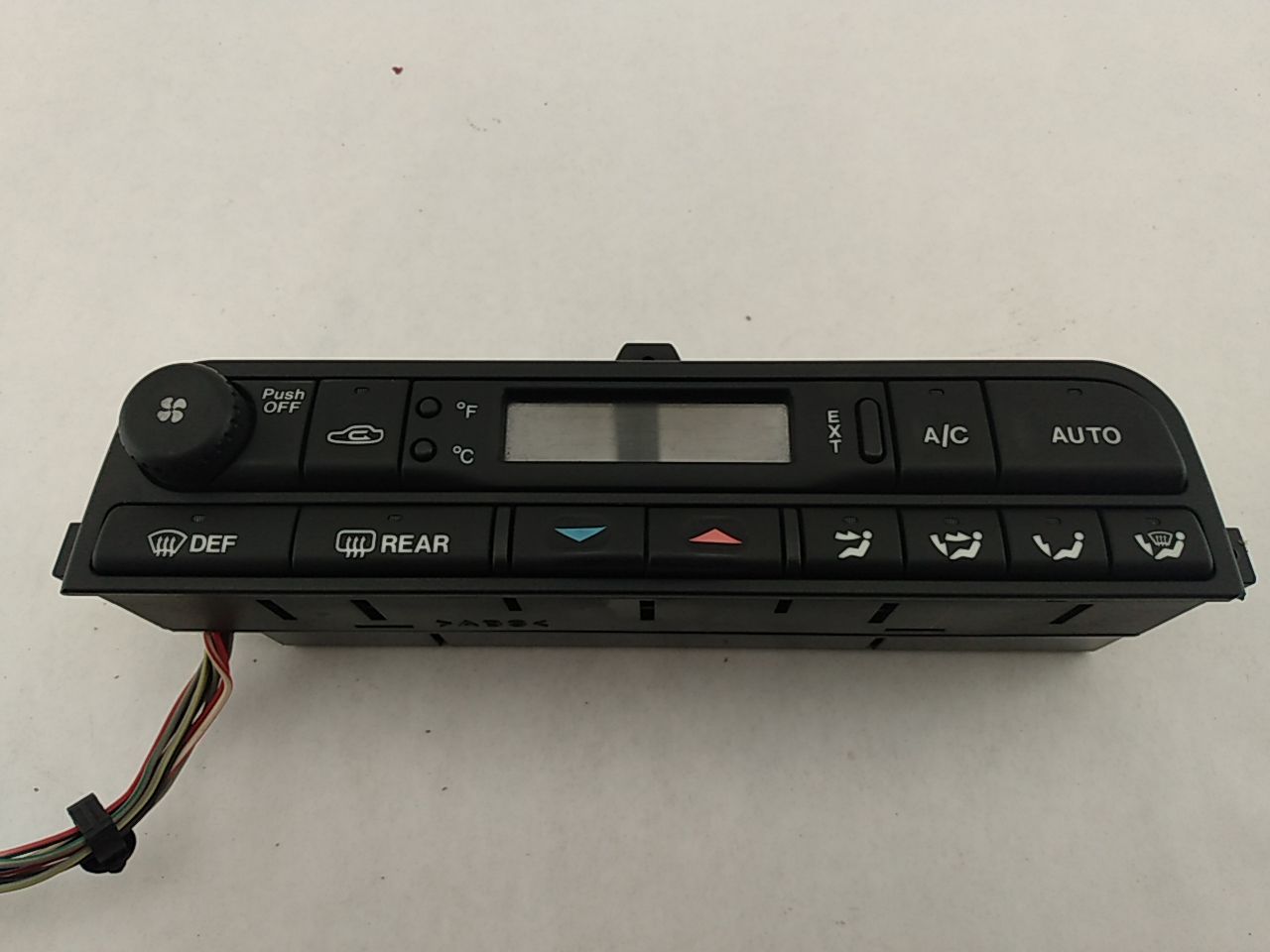 Jaguar XK8 Climate Control Module